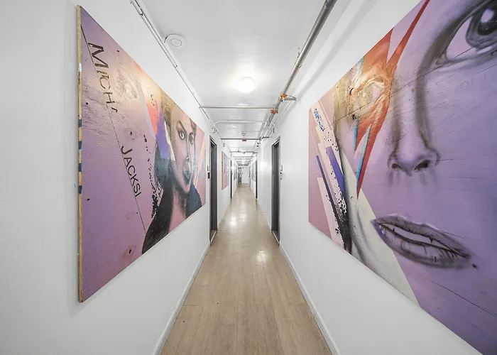 Rock Hostel Miami Beach